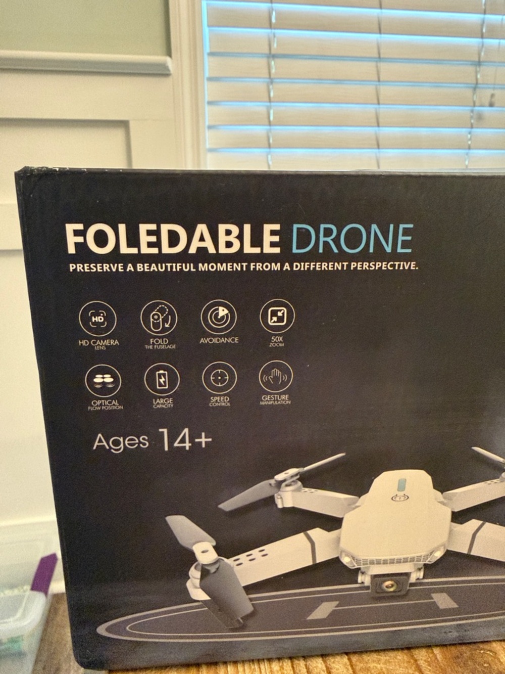 Foledable Drone - Picture 2 of 4